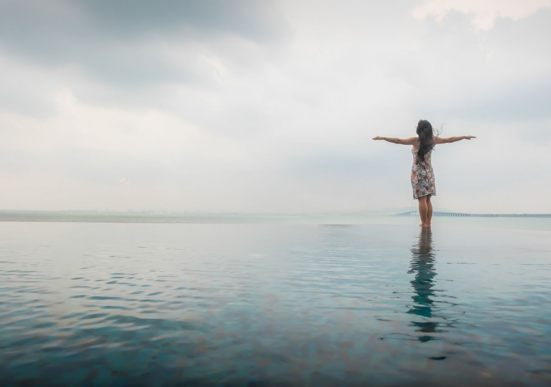 https://500px.com/photo/81652585/woman-standing-on-water-with-arms-streched-out-by-benjamin-van-der-spek?ctx_page=1&from=search&ctx_q=winning&ctx_type=market&ctx_sort=relevance